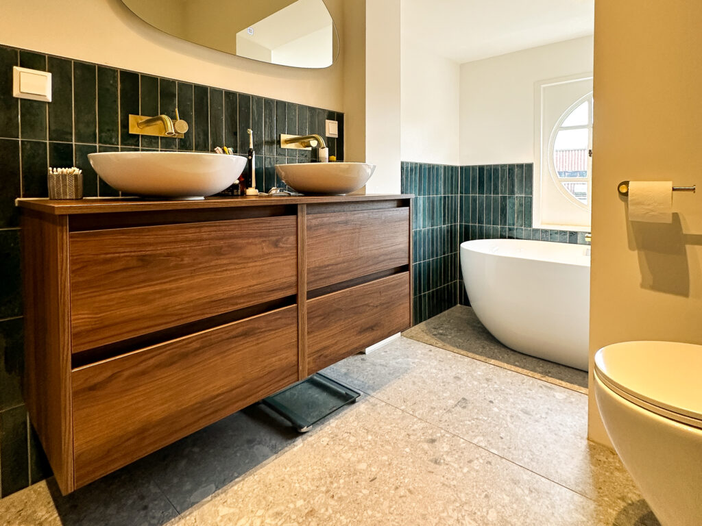 Rakentaa - Bussum badkamer